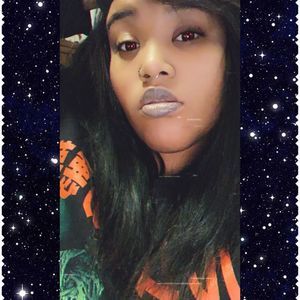 Meet your Posher, Alexus